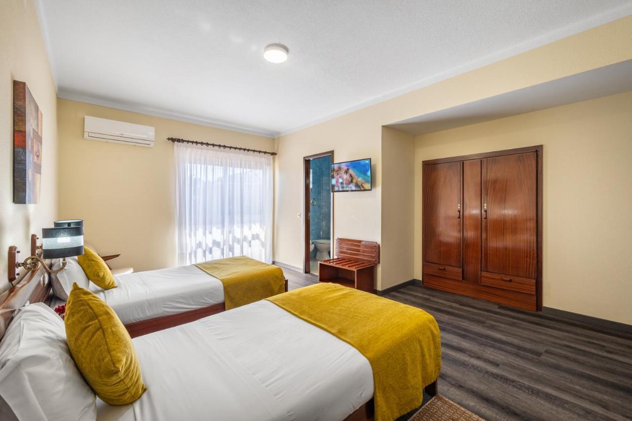 Hotel Colmeia Monte Real Esterno foto